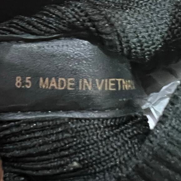 Everlane The High-Ankle Glove Black Boot In ReKnit Women's Size 8.5 NWOT - Picture 11 of 12